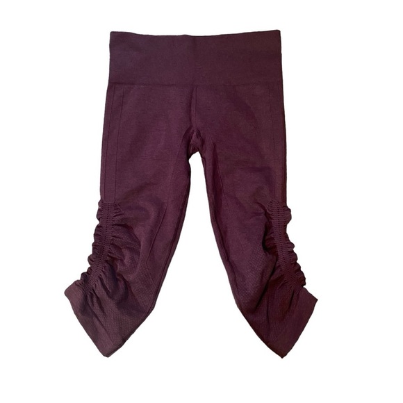 Lululemon In The Flow Crop II Bordeaux Drama Maroon Sz 4 - Picture 5 of 12